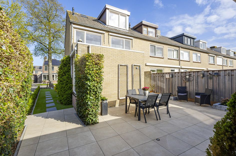 van Brederodestraat 69