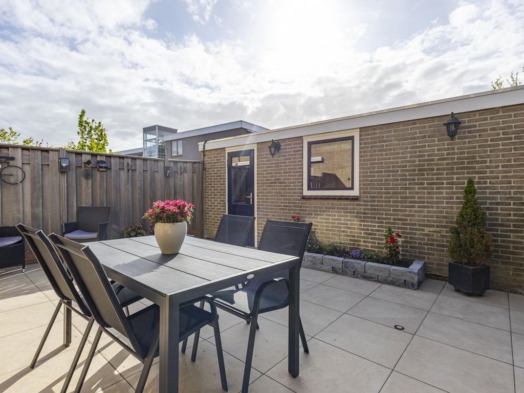 van Brederodestraat 69, GIESSENBURG