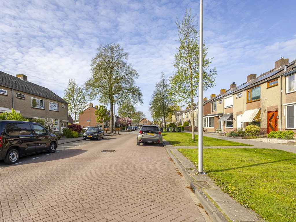 van Brederodestraat 69, GIESSENBURG