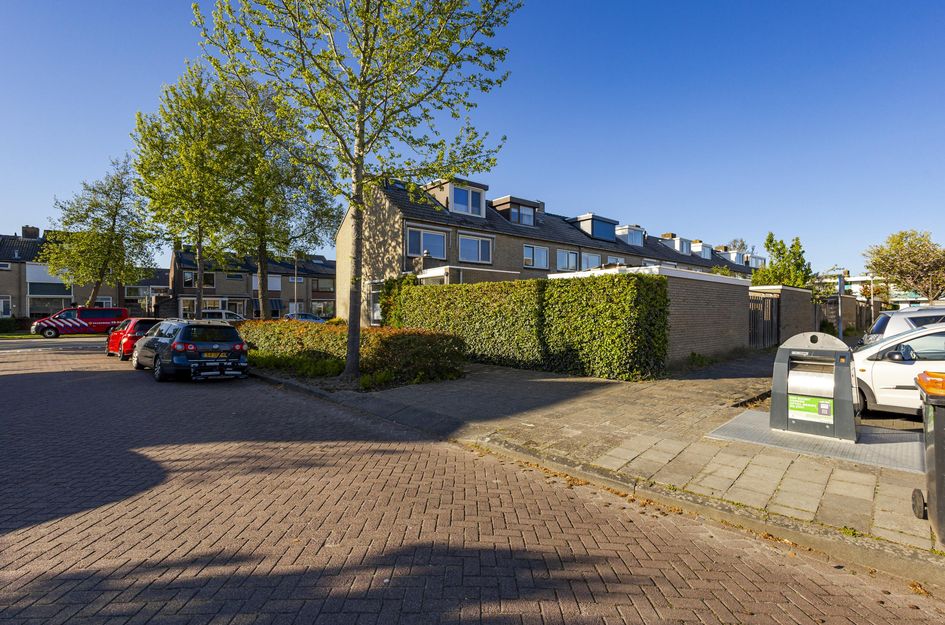 van Brederodestraat 69