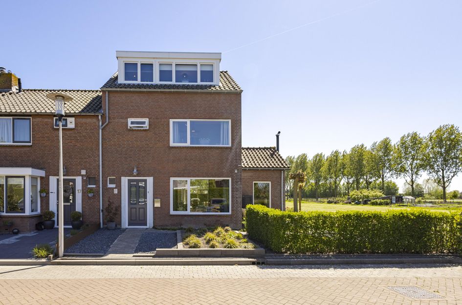 Schoolstraat 19