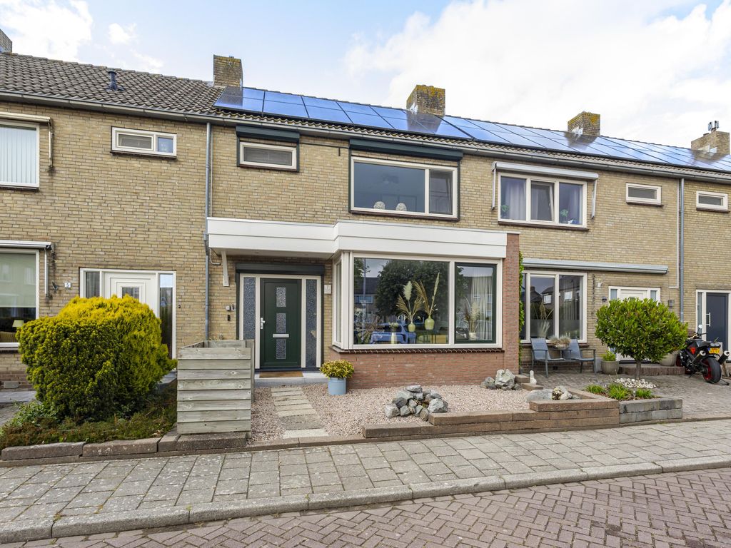 Wilhelminalaan 7, GIESSENBURG