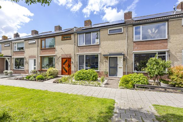 van Brederodestraat 38
