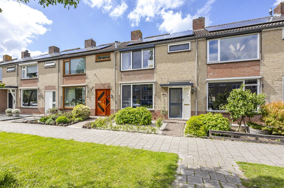 van Brederodestraat 38