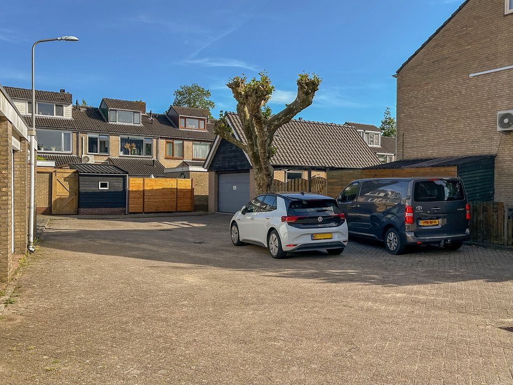 van Brederodestraat 38, GIESSENBURG