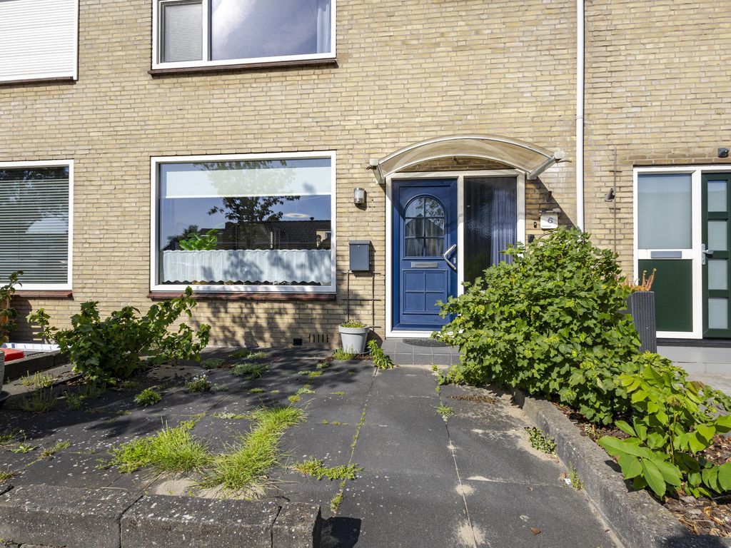 van Brederodestraat 6, GIESSENBURG