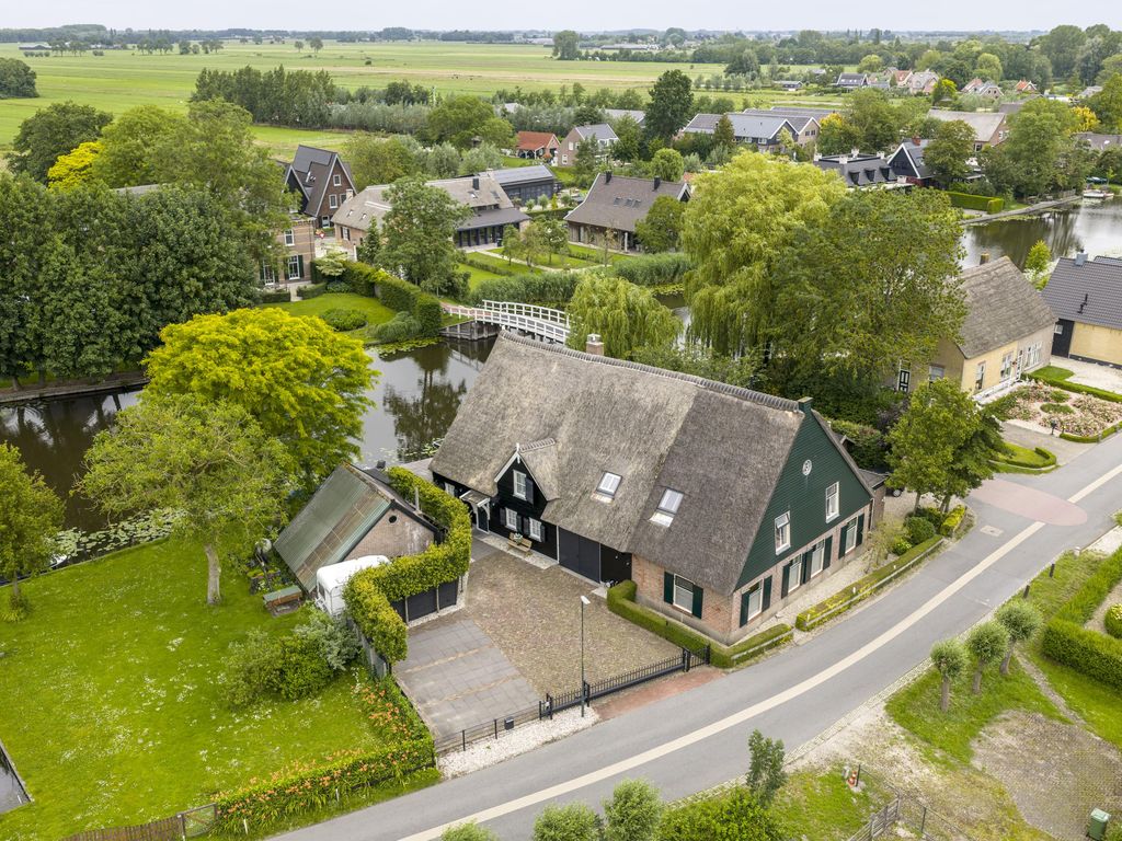 Muisbroekseweg 29, GIESSENBURG