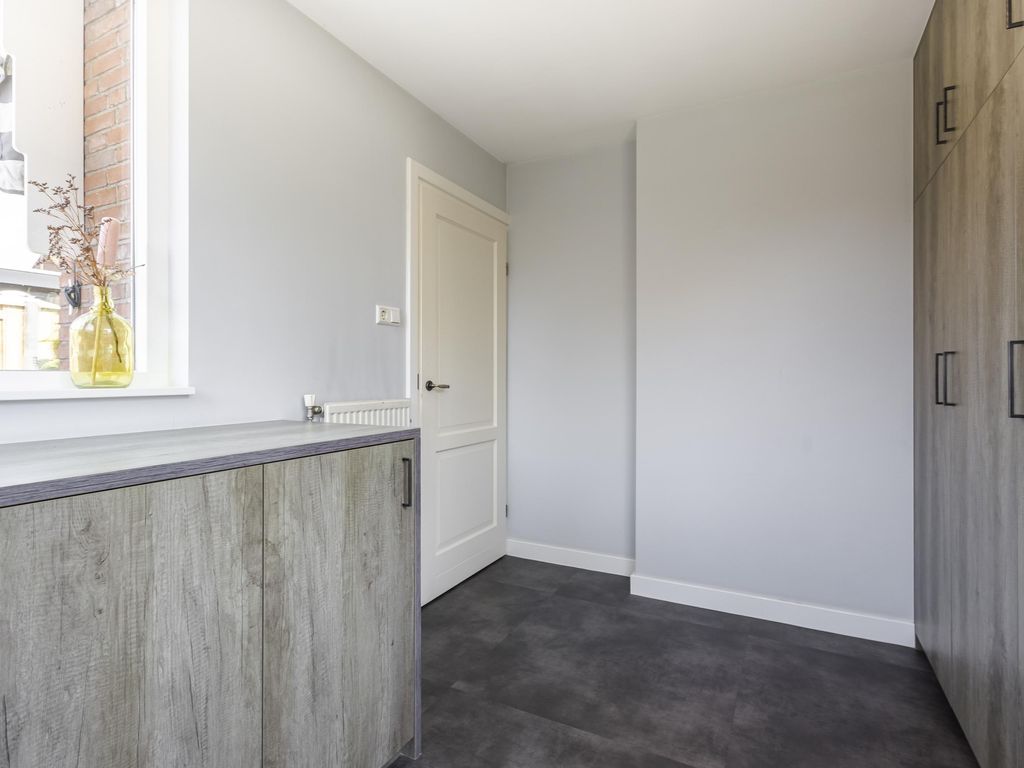Hoogstraat 17, LEERBROEK