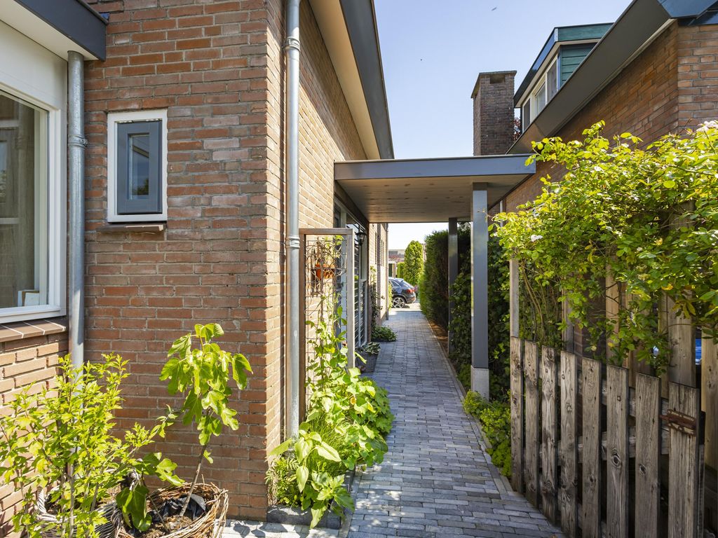 Hoogstraat 17, LEERBROEK