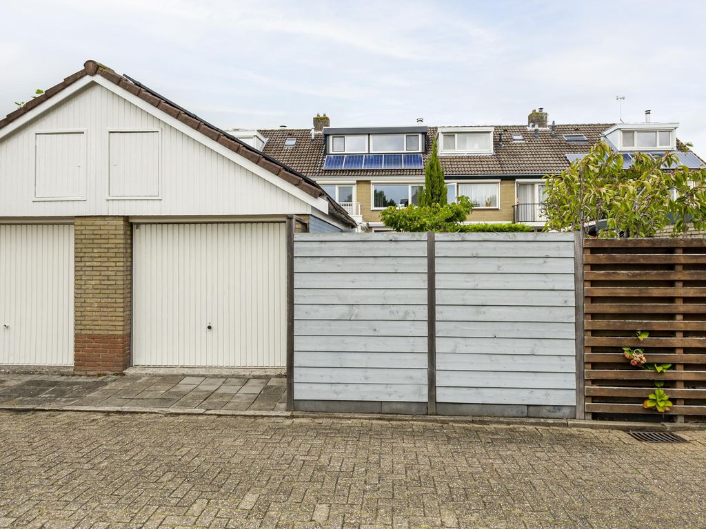 Wieling 47, HARDINXVELD-GIESSENDAM