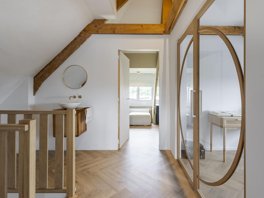 Bazeldijk 12, MEERKERK