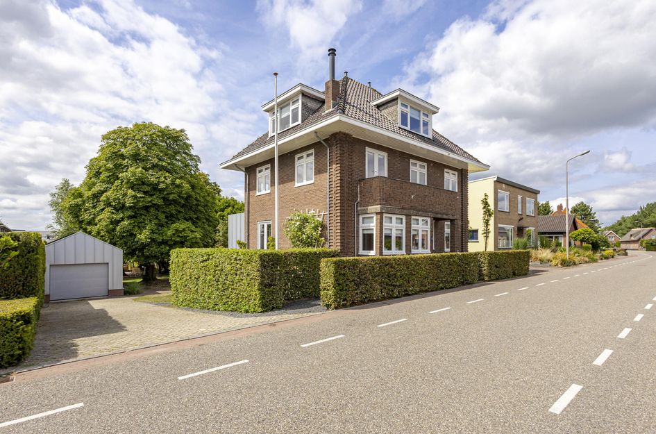 Bazeldijk 12