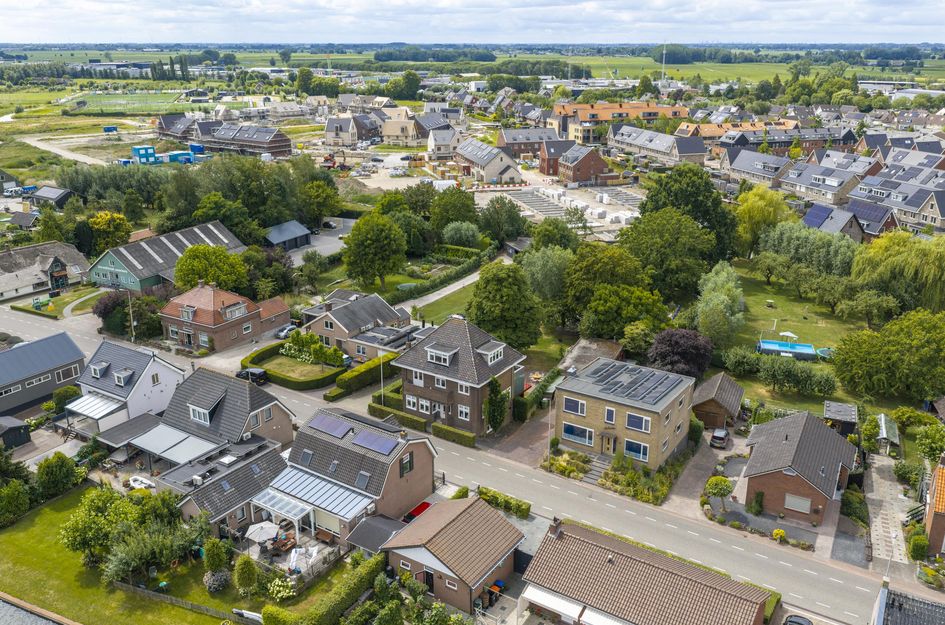Bazeldijk 12