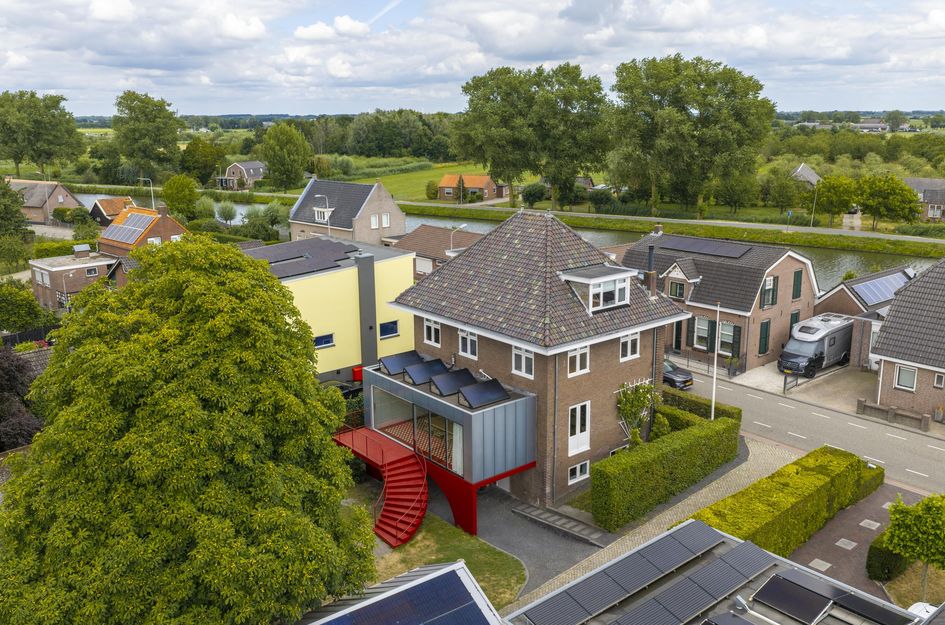 Bazeldijk 12