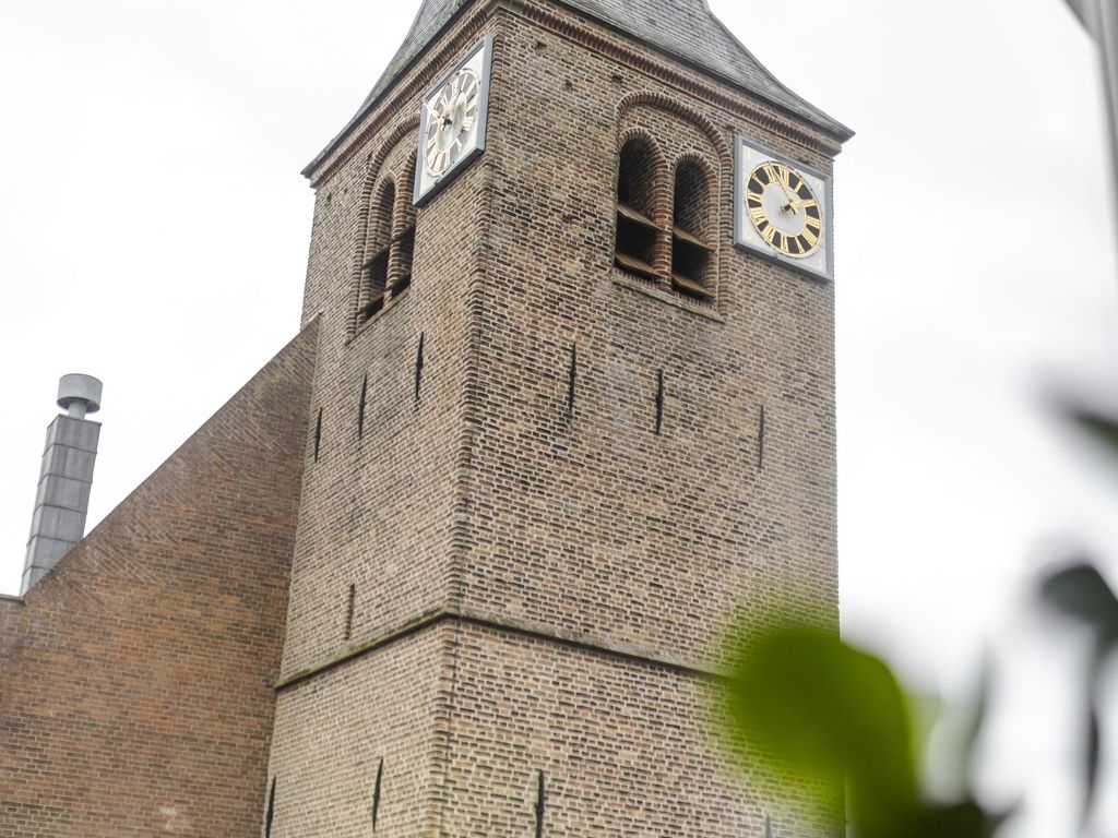 Kerkweg 2A, GIESSENBURG