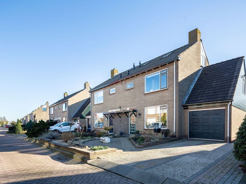 De Schans 30, HOORNAAR