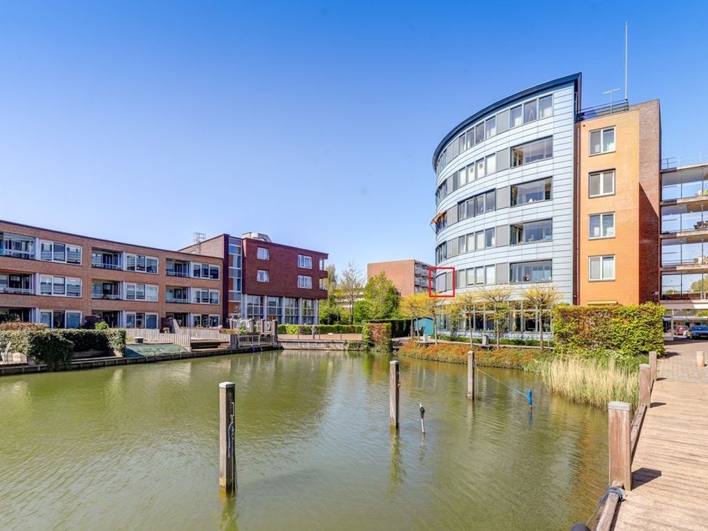 Vlietstraat 11, HARDINXVELD-GIESSENDAM