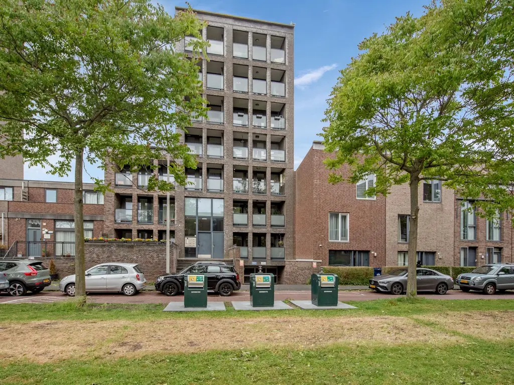 Weidevogellaan 128, 'S-GRAVENHAGE