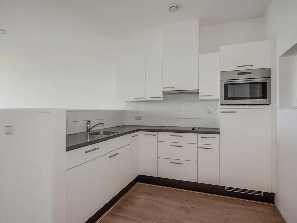 Klaroenstraat 303, RIJSWIJK