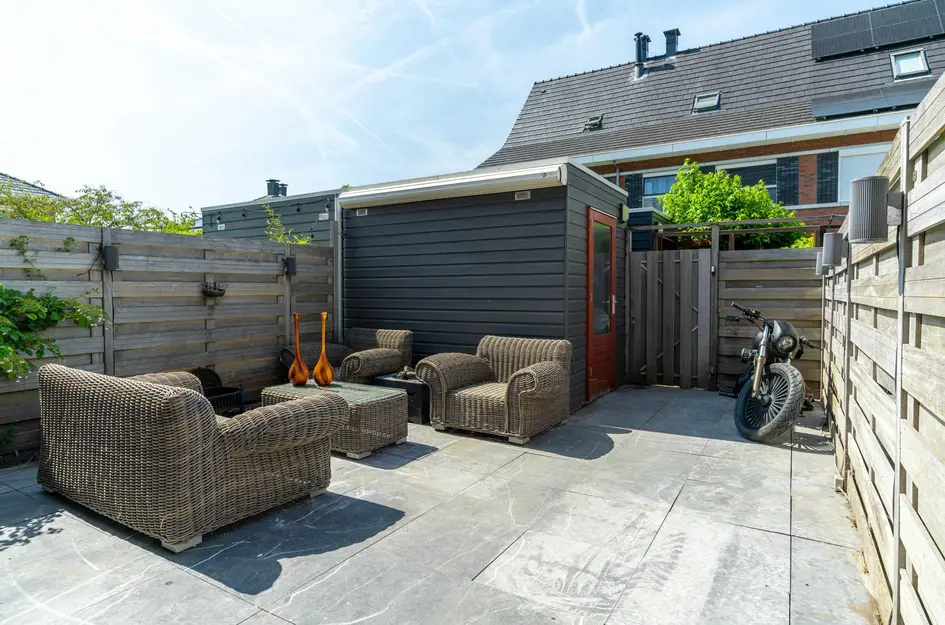 Hoofpolderstraat 25
