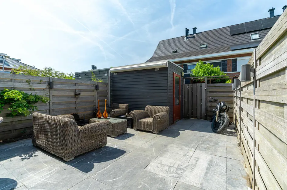 Hoofpolderstraat 25