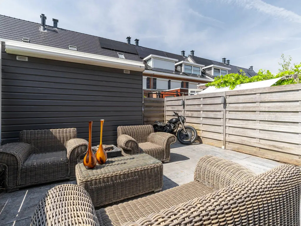 Hoofpolderstraat 25, 'S-GRAVENHAGE