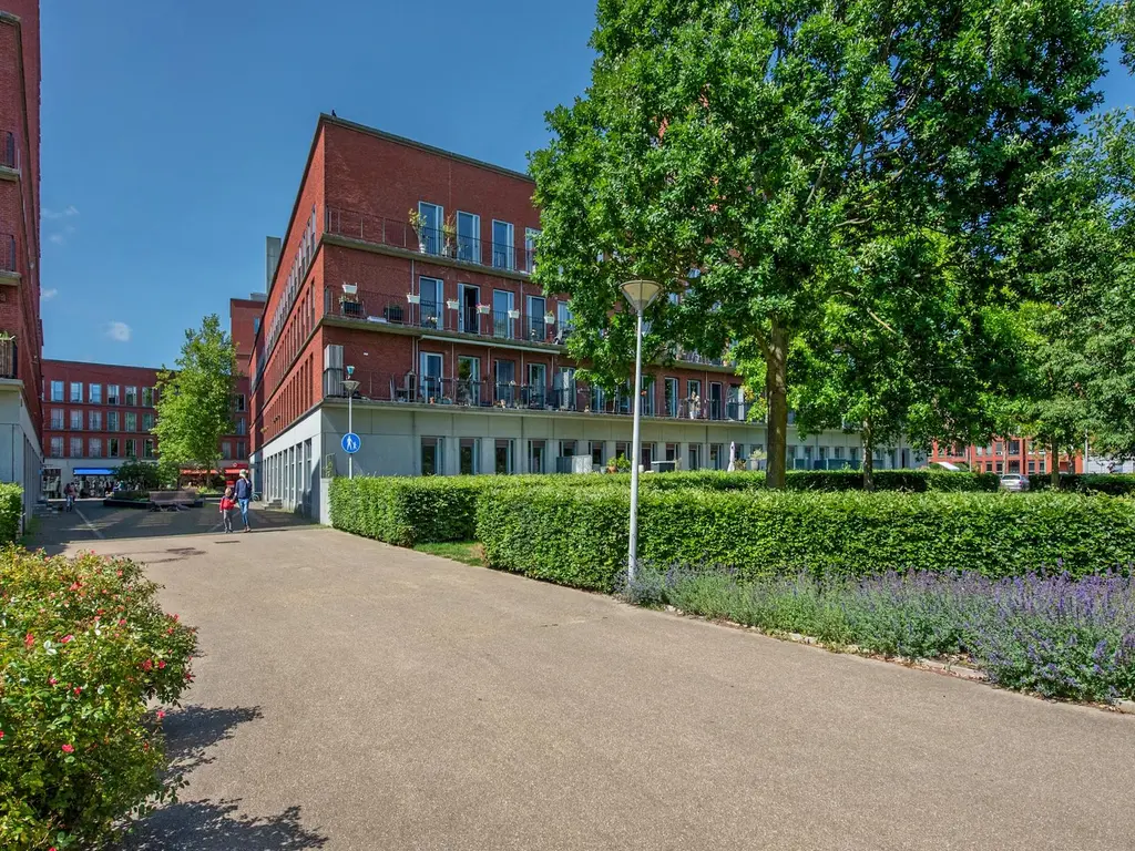 Schrabber 52, 'S-GRAVENHAGE