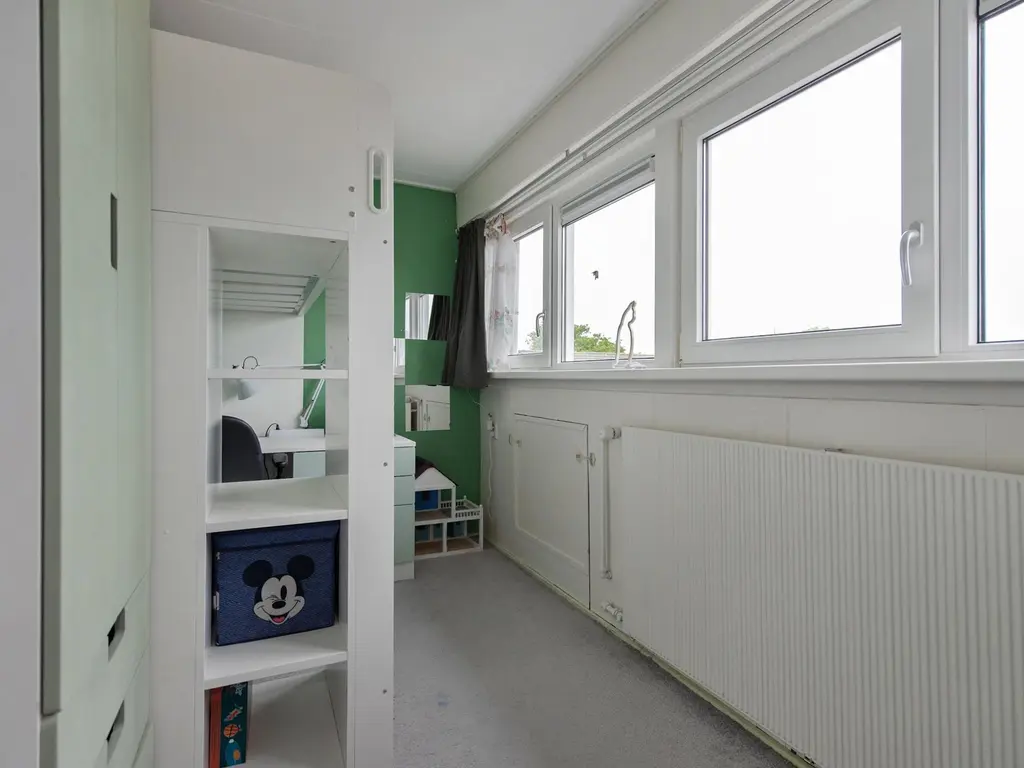 Het Tolland 96, WATERINGEN