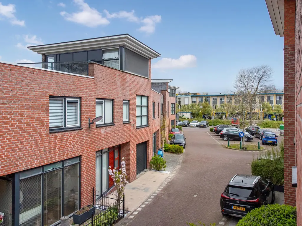 Bieseiland 11, RIJSWIJK