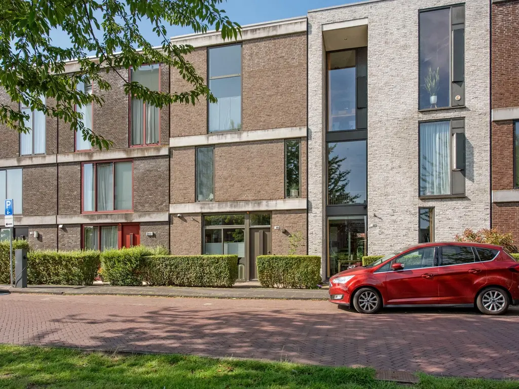 Sperwersingel 105, 'S-GRAVENHAGE