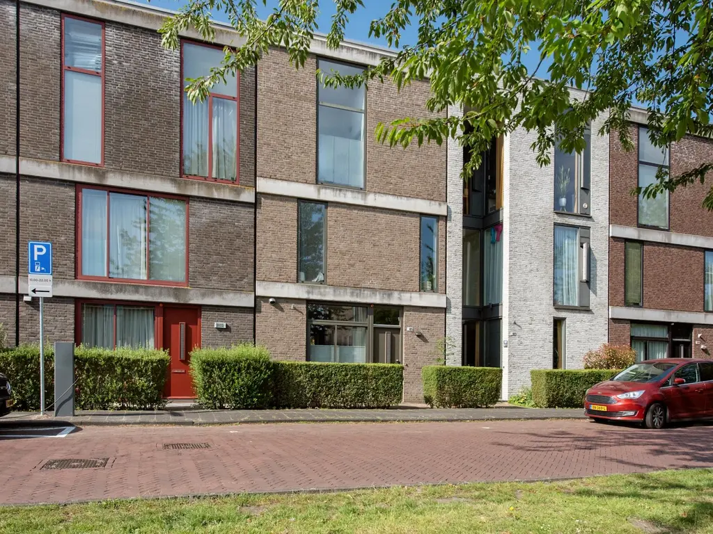 Sperwersingel 105, 'S-GRAVENHAGE
