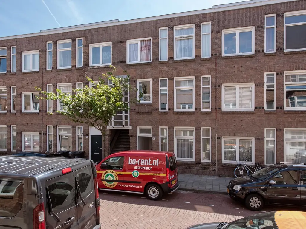 Lyonnetstraat 86, 'S-GRAVENHAGE