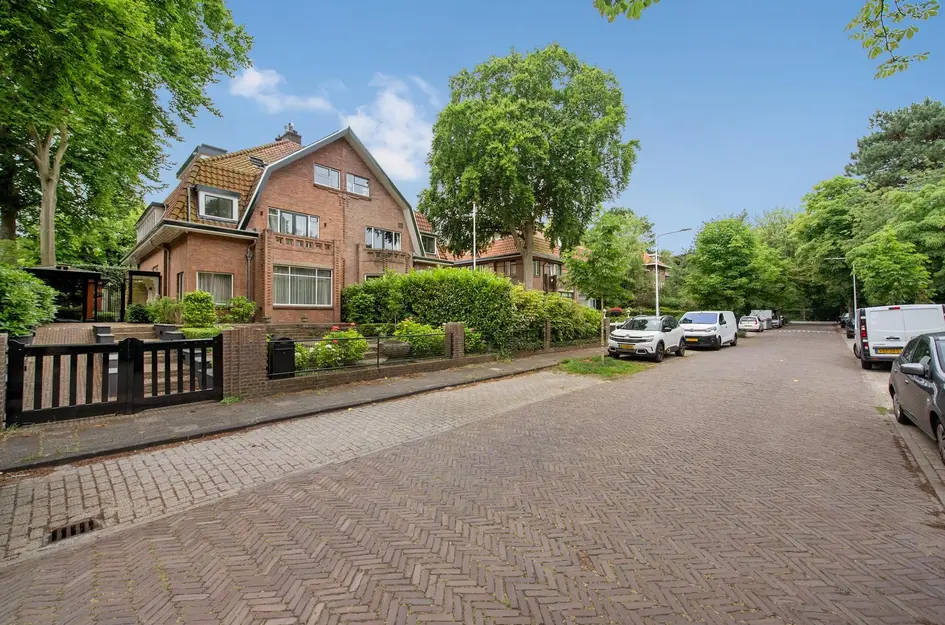 Van Bommellaan 8