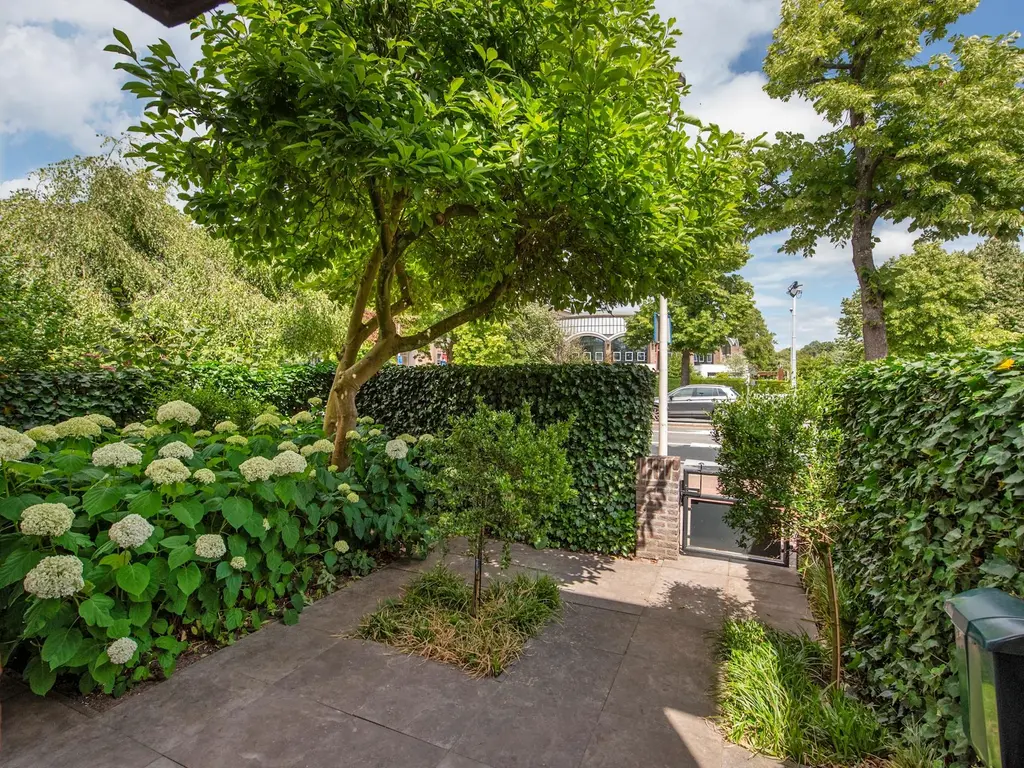 Van Alkemadelaan 70, 'S-GRAVENHAGE