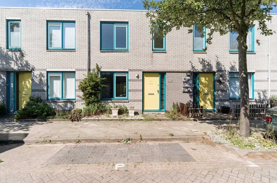 Adenstraat 12