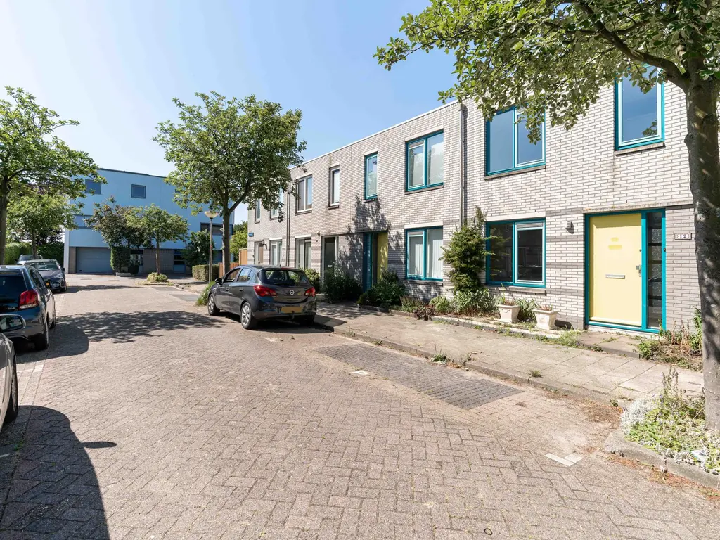 Adenstraat 12, DELFT