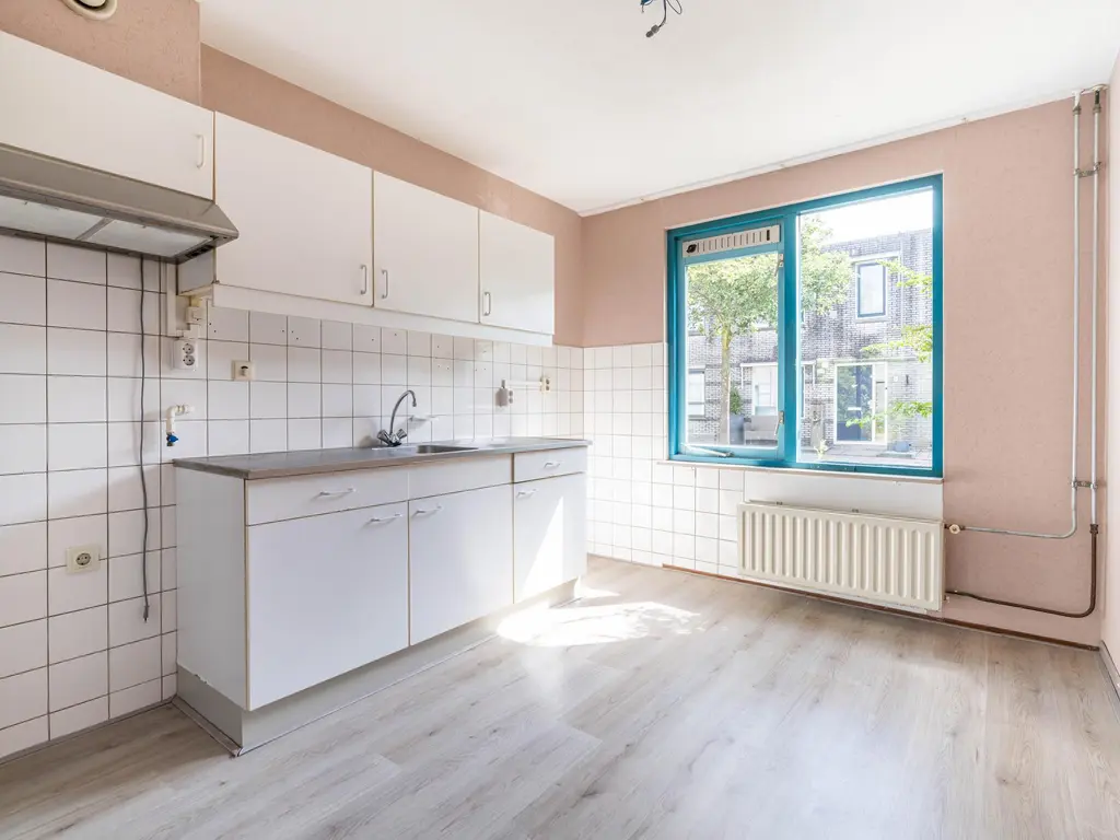 Adenstraat 12, DELFT