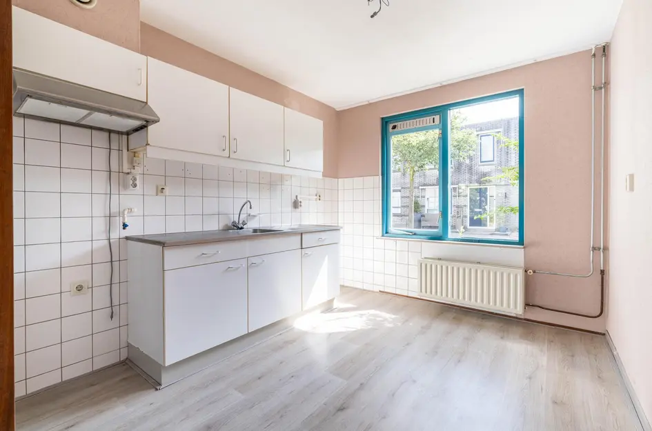 Adenstraat 12