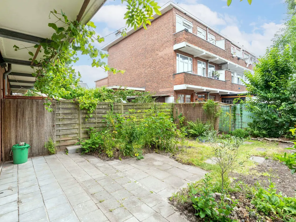 Hattemlaan 21, 'S-GRAVENHAGE