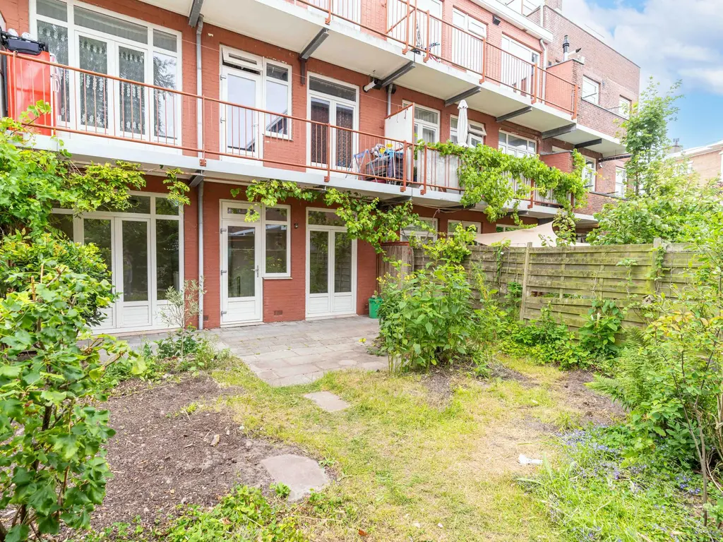 Hattemlaan 21, 'S-GRAVENHAGE