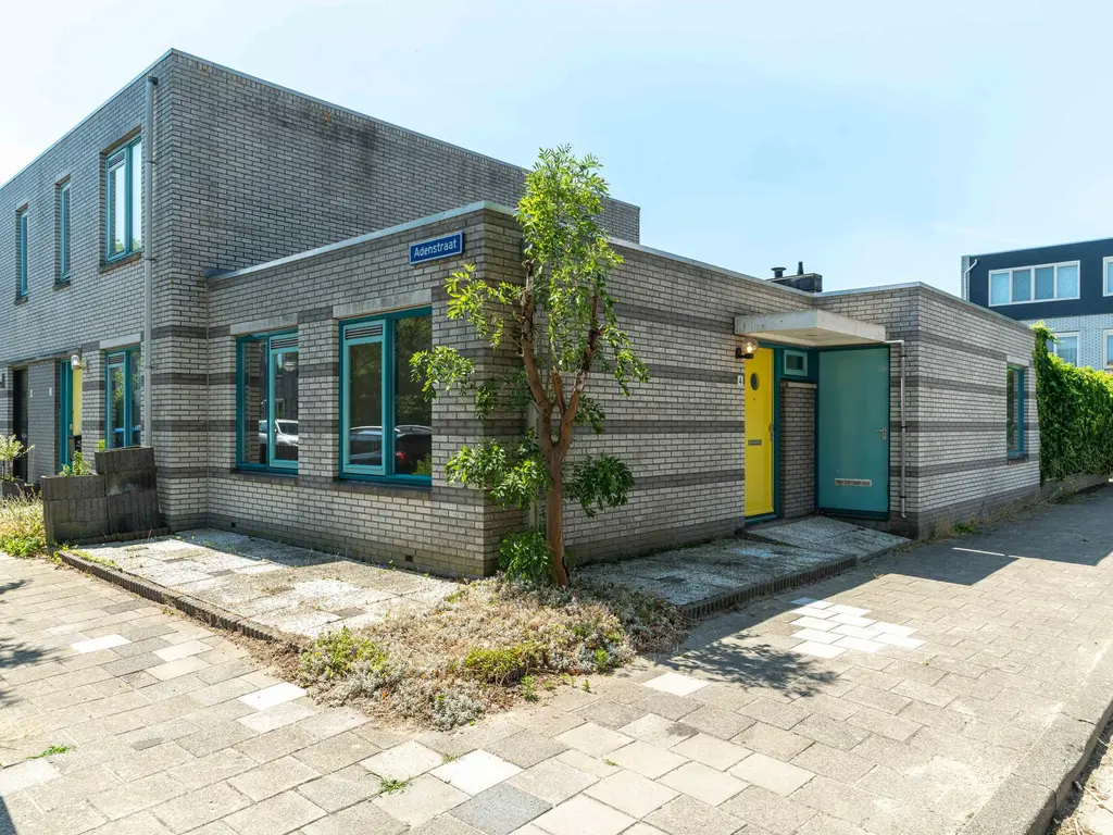 Oe Thantstraat 4, DELFT