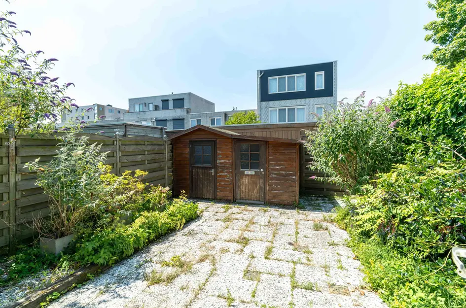 Oe Thantstraat 4
