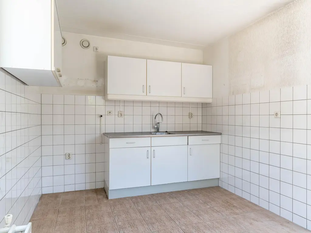Oe Thantstraat 4, DELFT