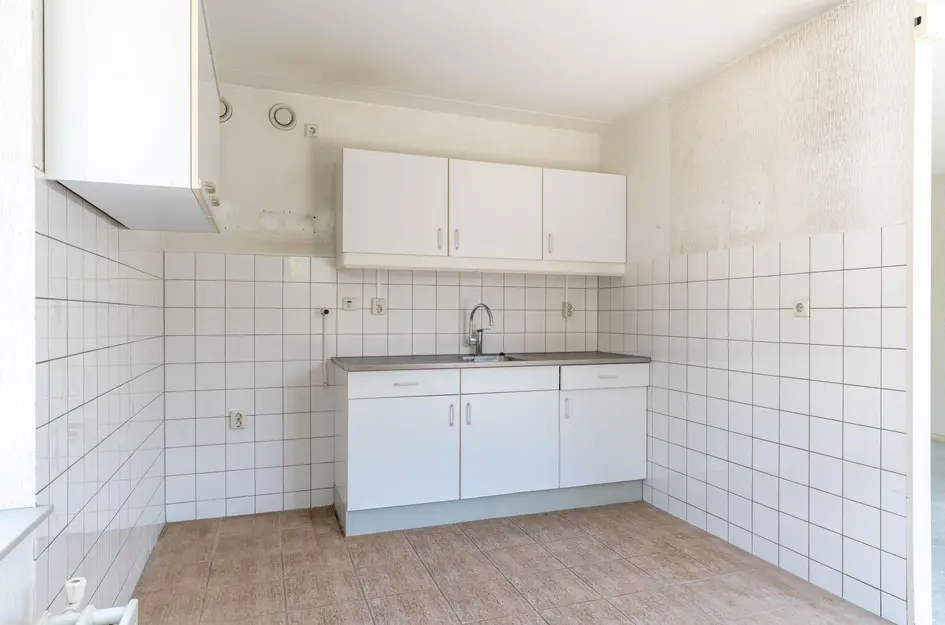 Oe Thantstraat 4