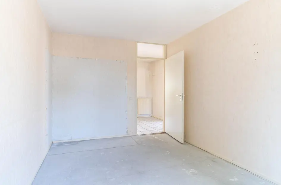 Oe Thantstraat 4