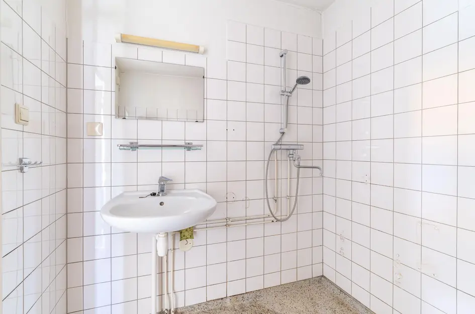 Oe Thantstraat 4