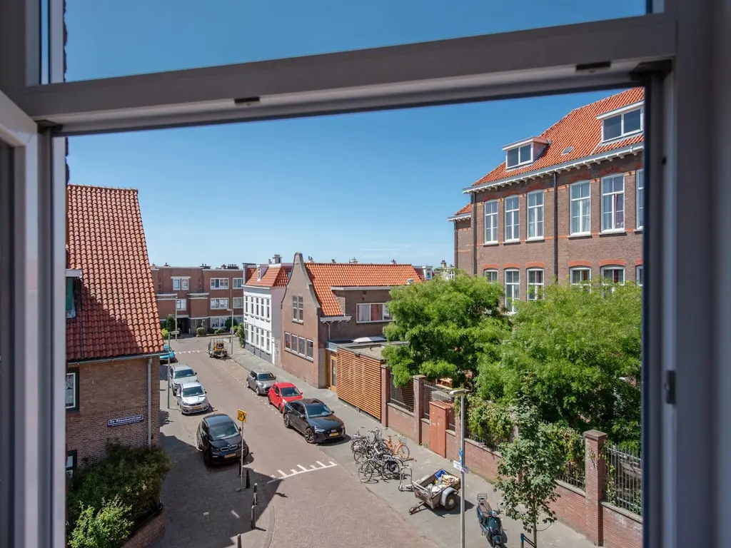 De Reaumurstraat 81, 'S-GRAVENHAGE