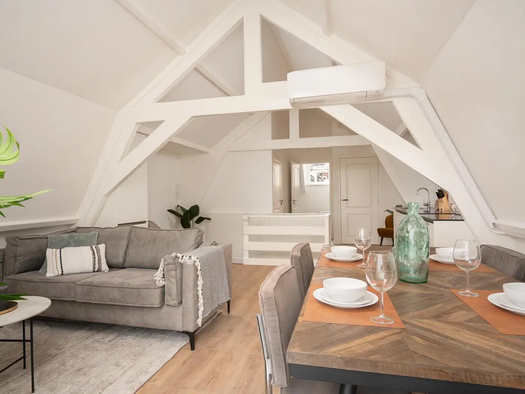 Emmastraat 14F, 'S-GRAVENHAGE