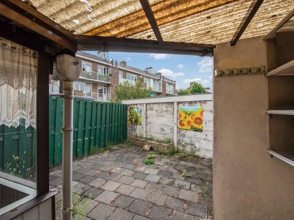 Carel Nakkenstraat 10, RIJSWIJK