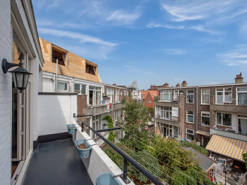d'Aumeriestraat 8, 'S-GRAVENHAGE